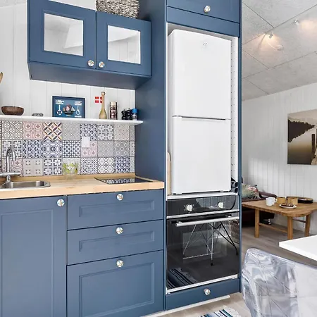 Beautiful In With Kitchen Lägenhet *